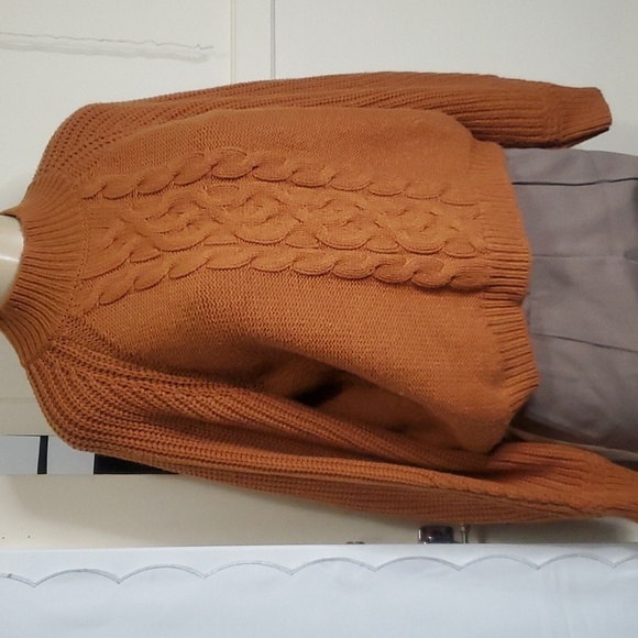 Blue Rain Cable Knit Sweater size L - Picture 3 of 9